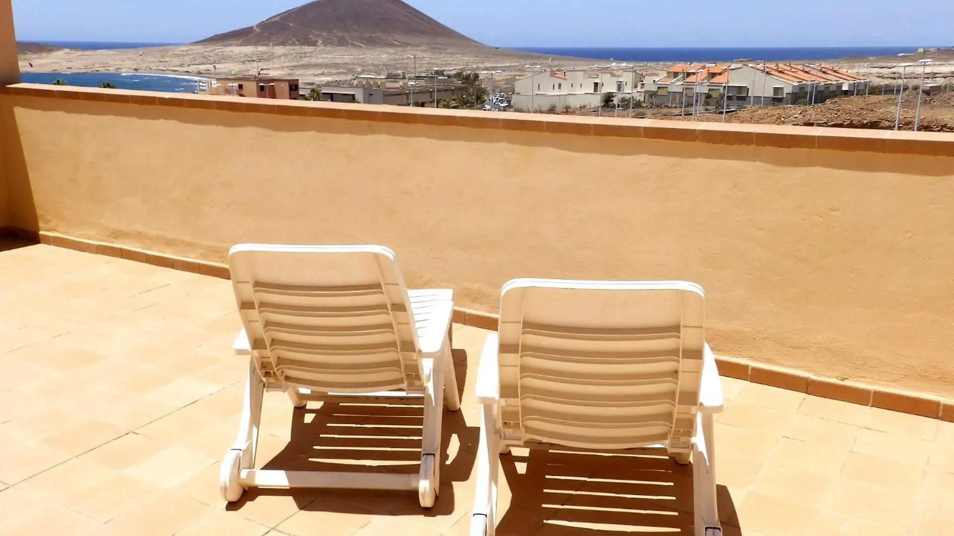 Appartement Wohnung Mit Terrasse Und Blick In El Medano